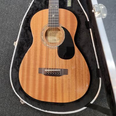 Lovingly Used Zager Travel E Mahogany w/Case & Free Shipping! image 4