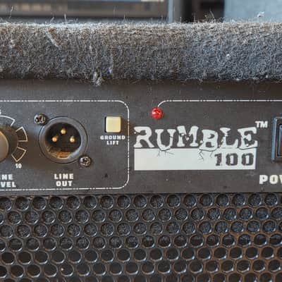 Fender Rumble 100 100-Watt 1x12" Bass Combo image 3