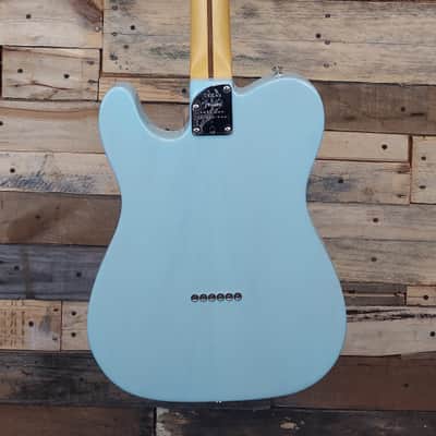 Fender American Professional II Telecaster Thinline 2024 - Present - Transparent Daphne Blue image 3