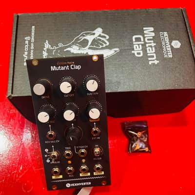 Hexinverter Mutant Clap 2020s - Black image 1