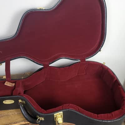 Martin 533EC Cabernet 000/OM Acoustic Guitar Case image 11