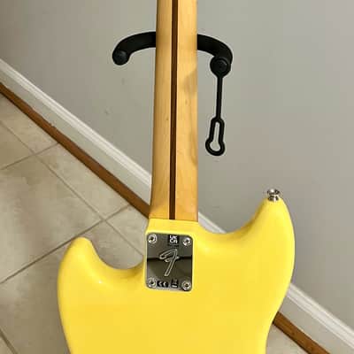 Fender Player Mustang Bass PJ with Gator Molded TSA Case image 6