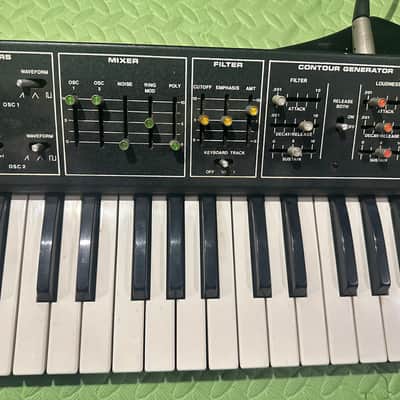 Moog Liberation 44-Key Dual Oscillator Keytar Synth Inc. Power Supply/Interface, Connection Cable, Strap Mounts image 2