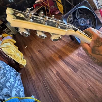 ESP LTD EC-1000 Snow White image 6
