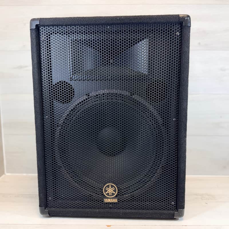 Yamaha BR15 400w 2-Way Passive 15" Speaker 2011 - Present - Black image 1