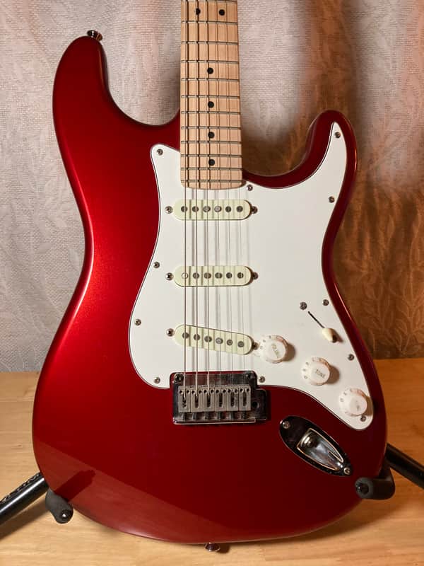 Squier Standard Stratocaster 2001 - 2018 | Reverb