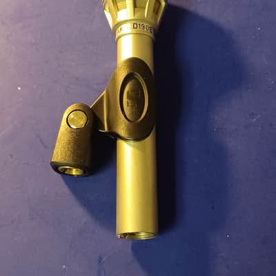 Vintage 1970's AKG D190e Microphone image 4