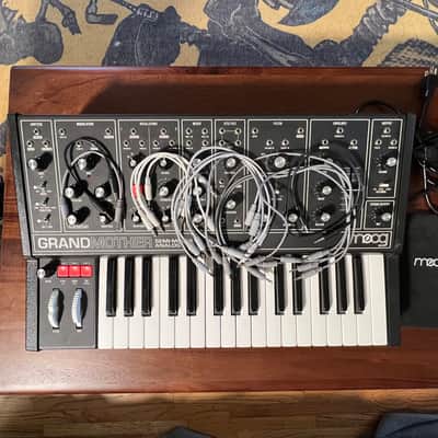 Moog Grandmother Dark 32-Key Semi-Modular Analog Synthesizer 2020 - Present - Black / Black Panel