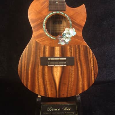 Handcrafted Tenor Ukulele, Solid Hawaiian Koa & Acacia, Hibiscus Soundhole, Worth String, Soft-bag, Bruce Wei UJ17-2602 image 1
