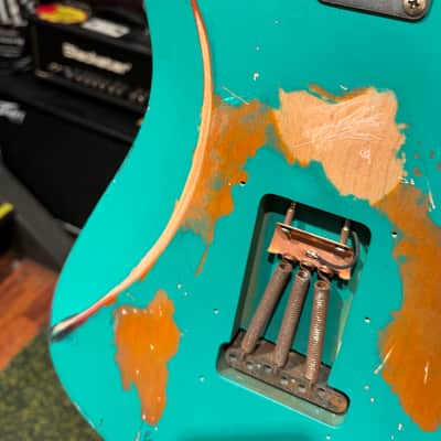 Vintage Guitars V6 ProShop Unique Left Hand LV6PC0003 2026 - Ventura Green Overspray Tobacco image 15