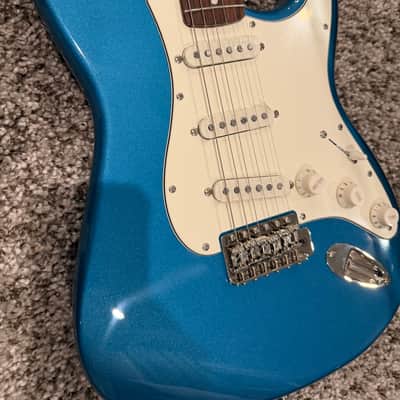Squire Classic Vibe Stratocaster w/upgraded Tonerider Apex Classic pickups image 2