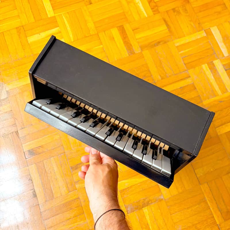 Mysterious Antique Wooden 25-Keys Upright Real Toy Piano probably made in France in 1950s! Read the full ad! image 1