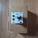 Intellijel Stereo Line Out 1U Stereo Line Output Eurorack Synth Module 2019 - Present - White