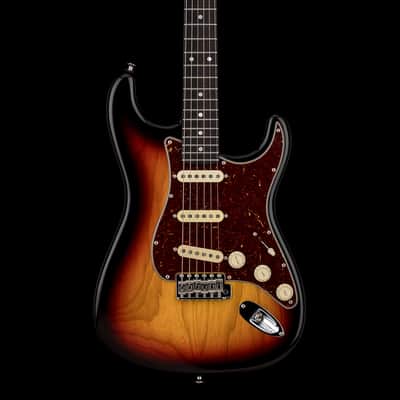 Fender Custom Shop American Custom Stratocaster NOS (2024) - Chocolate 3-Color Sunburst #17134 with Original Hard Case image 3