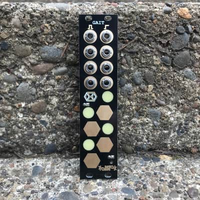 Folktek Gait 2018 - Black and Gold image 1