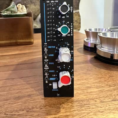 API 527a 500 Series Compressor / Limiter Module 2010 - 2021 - Black image 2