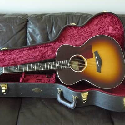 Taylor 214e SB DLX 2019 - Tabacco Sunburst image 10
