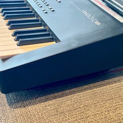 Yamaha MOX8 is an 88-key Keyboard Workstation image 5