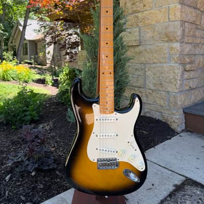 Fender ExTrad Custom Edition '54 Stratocaster ST54-140 1991 Sunburst image 1