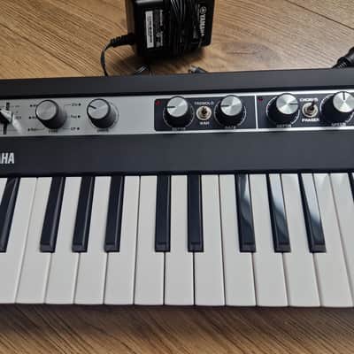 Yamaha Reface CP Mini Mobile Keyboard 2015 - Present - Black Bild 3