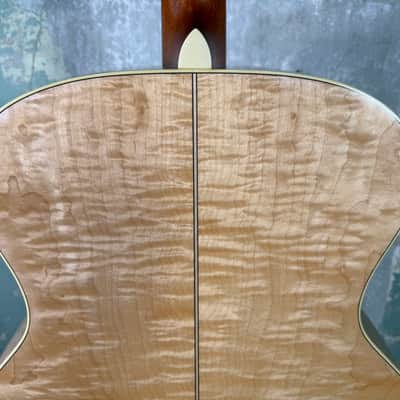 Alvarez Yairi Masterworks Jumbo - Flamed Maple Natural #5385 image 12