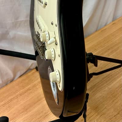 Fender Standard Stratocaster MIM Glossy Black 1995 image 15