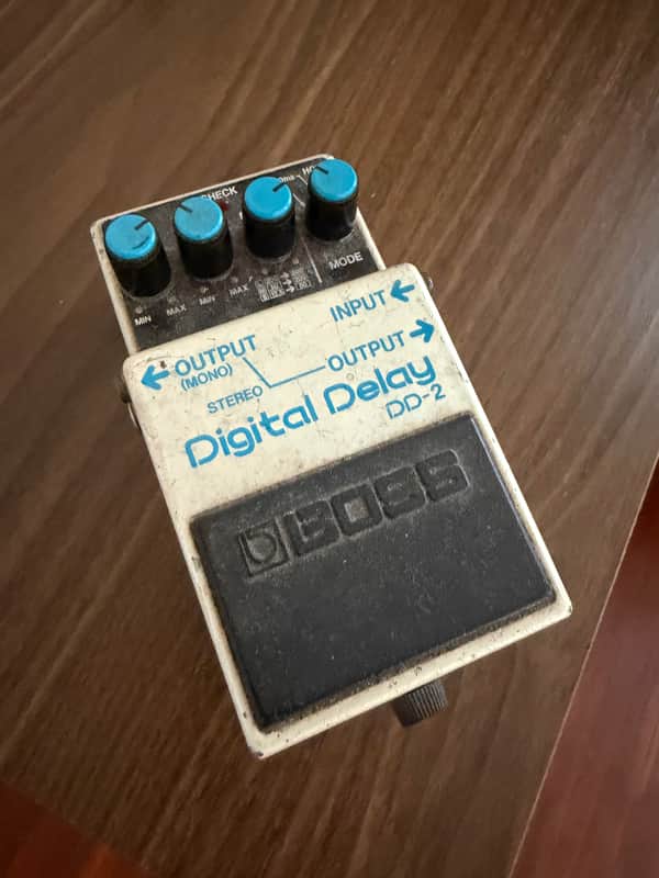 Boss DD-2 Digital Delay (Blue Label)