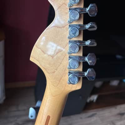 Squier MIJ Standard Stratocaster with Rosewood Fretboard 1984 - 1988 - Black image 5
