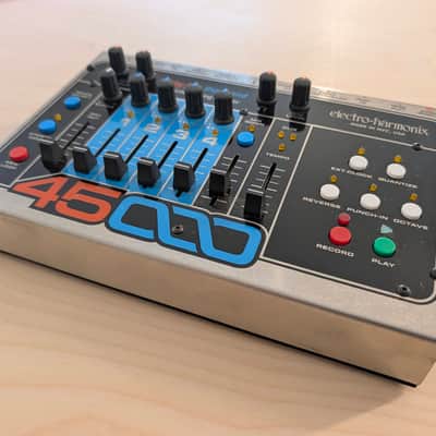 Electro-Harmonix 45000 Stereo Multi-Track Looper with Foot Controller image 2