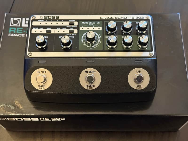 Boss RE-202 Space Echo