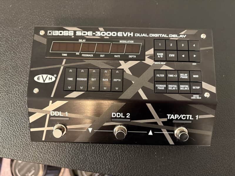 Boss SDE-3000EVH Dual Digital Delay 2023 - Present - Black / Grey Stripes image 1