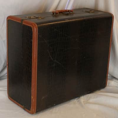 Dark Brown Noble Hard Case for Accordion 21" x 17.50" x 9.50" (53.25cm x 44.50cm x 24cm) image 1