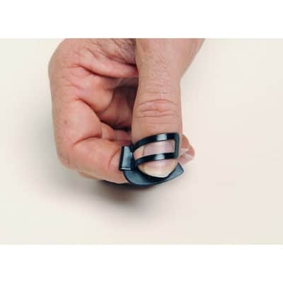 Chris Broderick Pick Clip / Right Handed Black image 2