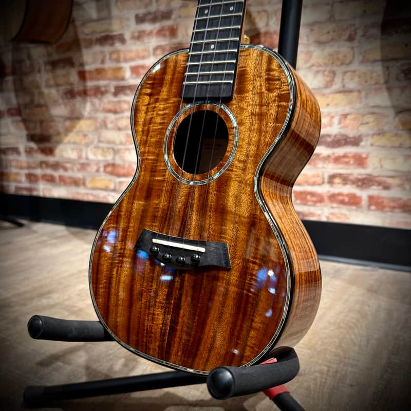 Twisted Wood KO-2000C - Figured Koa image 1