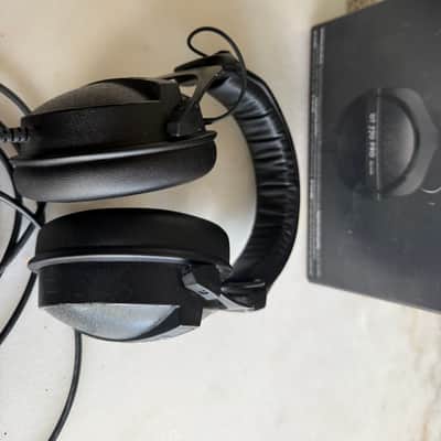 Non functioning Beyerdynamic DT 770 Pro 80 OHM 2022-2024 - Black image 7