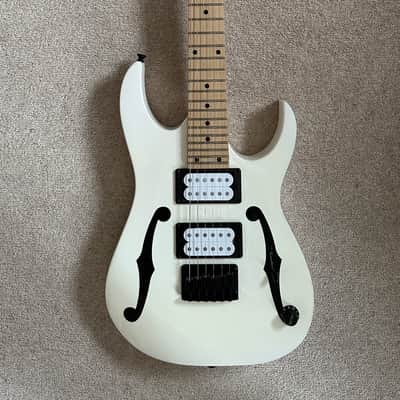 Ibanez PGMM31-WH Paul Gilbert Signature miKro image 1