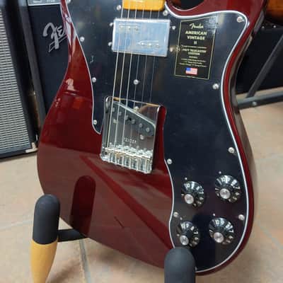 Fender American Vintage II '77 Telecaster Custom - Wine Red image 2