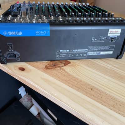 Yamaha MG16XU 16 Channel Analog Mixer 2016 - Present - Black image 3