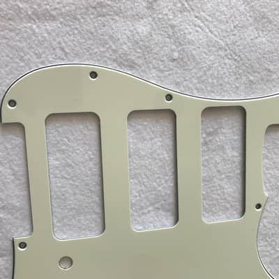For Fender Stratocaster Strat P90 3 Pickup Guitar Pickguard,3 Ply Mint Green image 4
