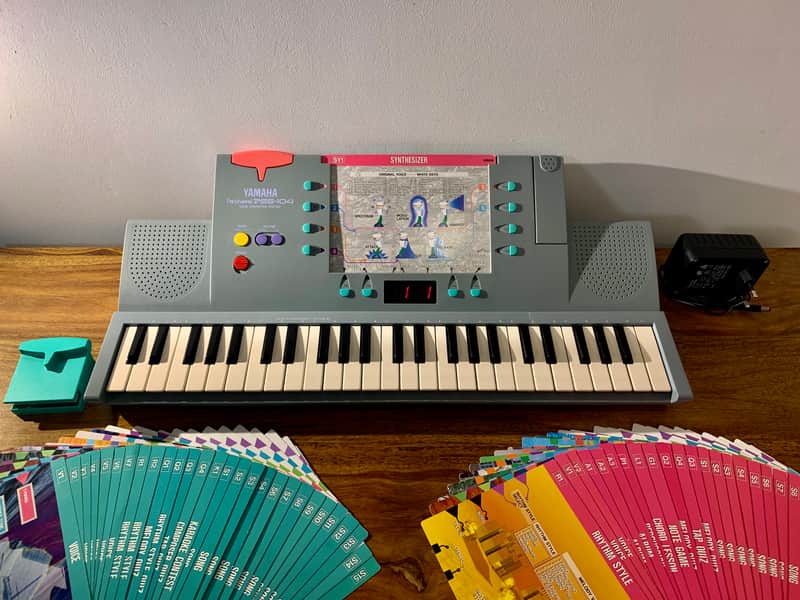 Yamaha PSS-104 Rare Vintage Toy-Synth (1991) with original cartridges and magnetic cards image 1