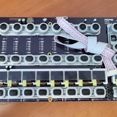 Midas M32 Right Fader Subassembly/PCB - EC17-00020-000 / Q04-B3I00-AM000 image 1