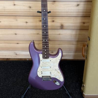 Fender Jeff Beck Artist Series Stratocaster with Lace Sensor Pickups 1991 - 2000 - Midnight Purple image 2
