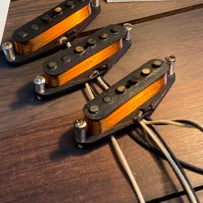 General Vintage Tone 1954 Stratocaster® Left-Handed Pickup Set – Handwound Scatter Wound, True Revival with Heavy Formvar image 1