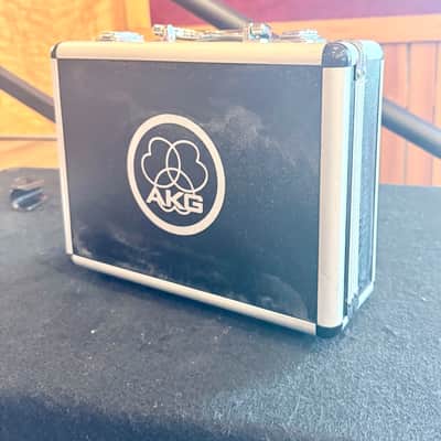 AKG C214 Large Diaphragm Cardioid Condenser Microphone 2010s - Black image 6
