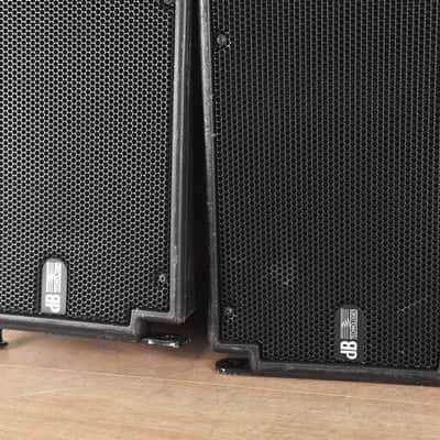 dB Technologies DVA T4 Three-Way Line-Array Module (PAIR) (church owned) CG003LE image 3