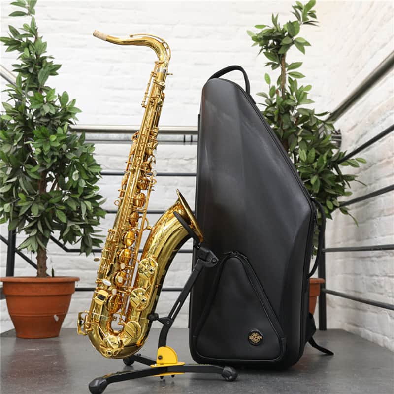 Selmer Signature Tenor Sax Gold lacquer finish