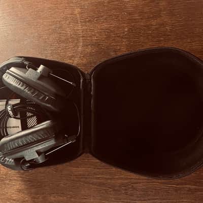 Beyerdynamic DT 150 with case #2 image 6
