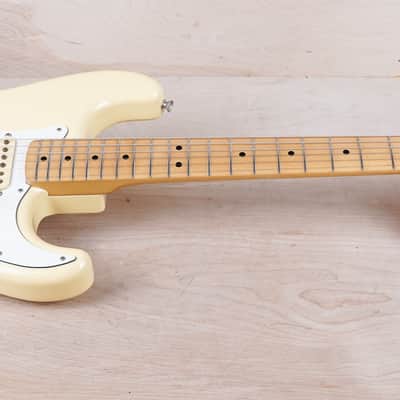 Fender Classic '70s Stratocaster MIJ 2015 Vintage White Made in Japan Reissue w/ Bag image 2