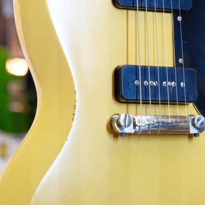 Maybach Albatroz '65 P90 2025 - TV Yellow Aged image 5