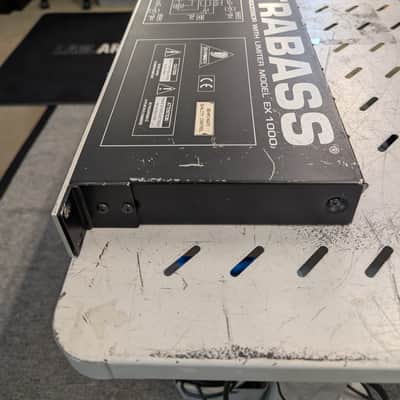Behringer Ultrabass EX1000 Bild 6